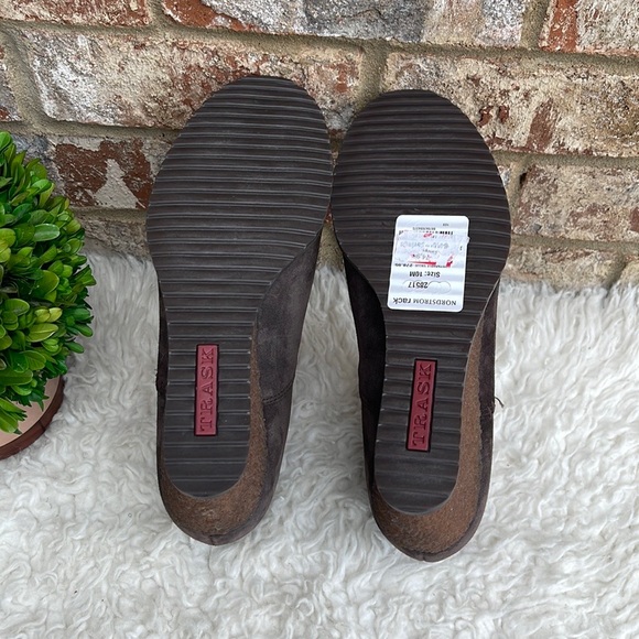 Trask Tatum Wedge Ankle Bootie Size 10 - Picture 6 of 8